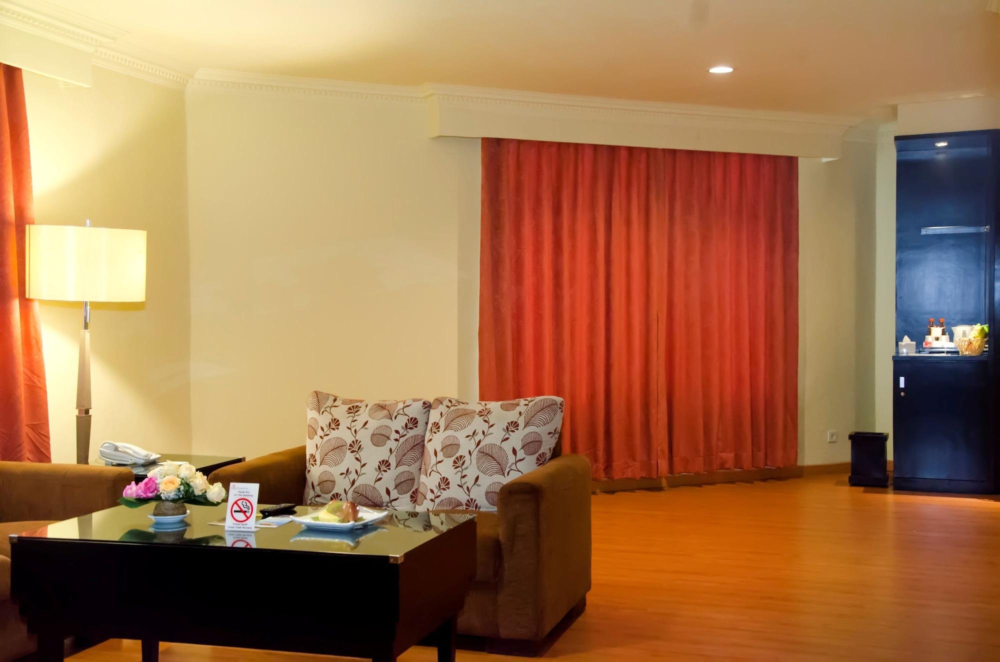 Sari Ater Kamboti Hotel Bandung Extérieur photo